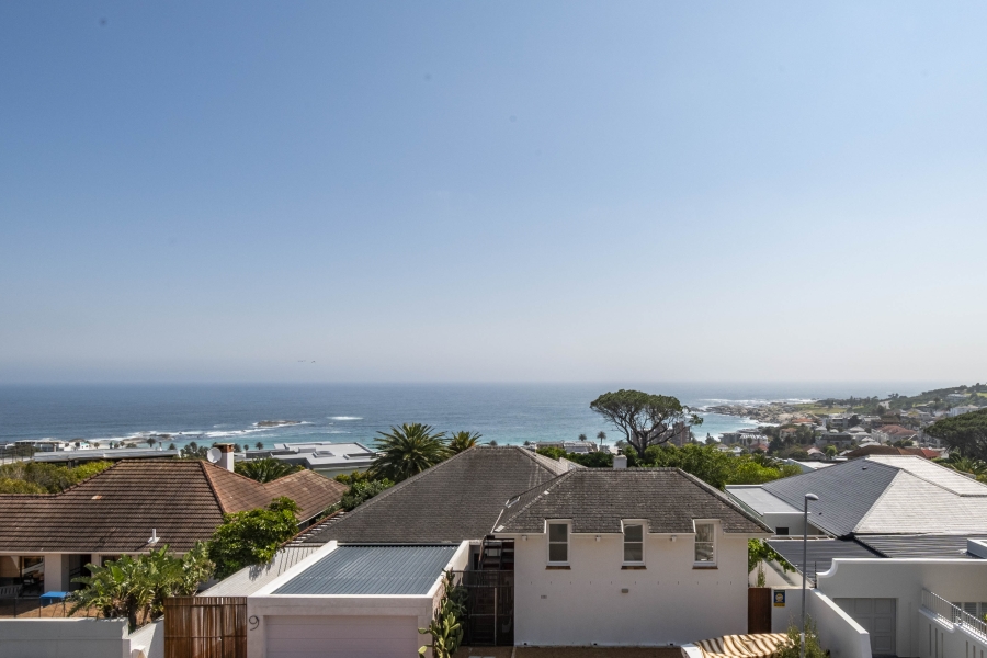 To Let 4 Bedroom Property for Rent in Camps Bay Western Cape